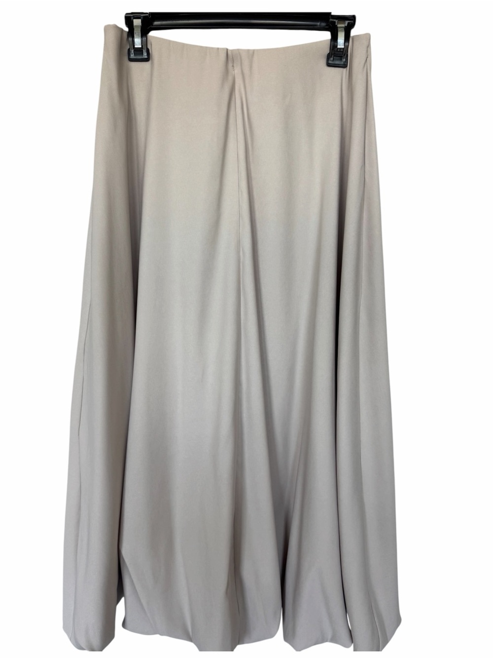 ✅ NWT Zara Beige Maxi Skirt with bubble hem size M